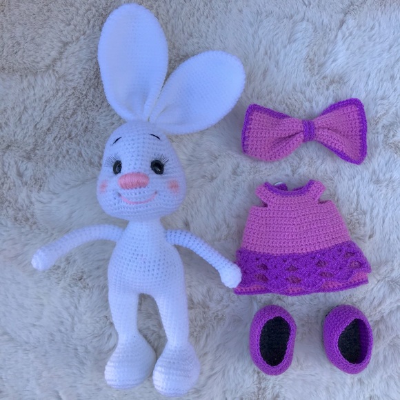 Hand Made Crochet“ Daisy the Bunny”Amigurumi Toy - Picture 2 of 4